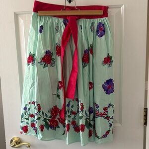 UK Floral Minnie Skirt (M)